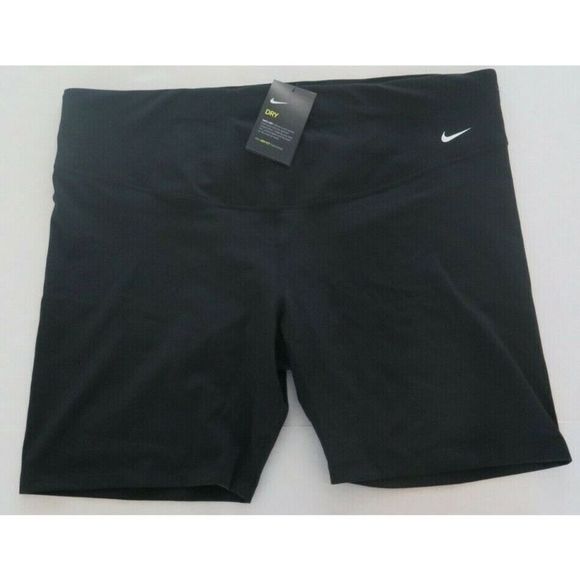Nike DD0425 010 Women's Plus Sz 3X Black Mid-Rise 7" Training Bike Shorts - Picture 1 of 5